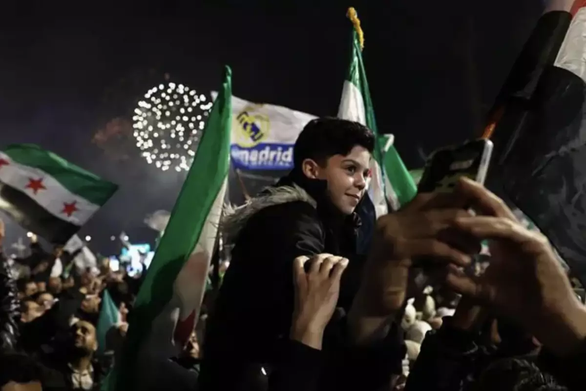 В Сирии отметили первую годовщину свержения Башара Асада