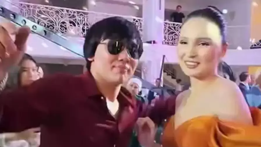 Қайрат Нұртас әйелімен ажырасып кетті деген қауесетке нүкте қойылды