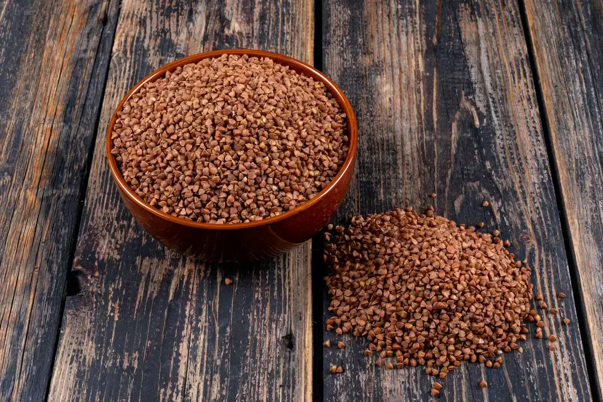 Надбавка в 82%: гречка за 500 тенге взбесила чиновника в Астане (ВИДЕО)