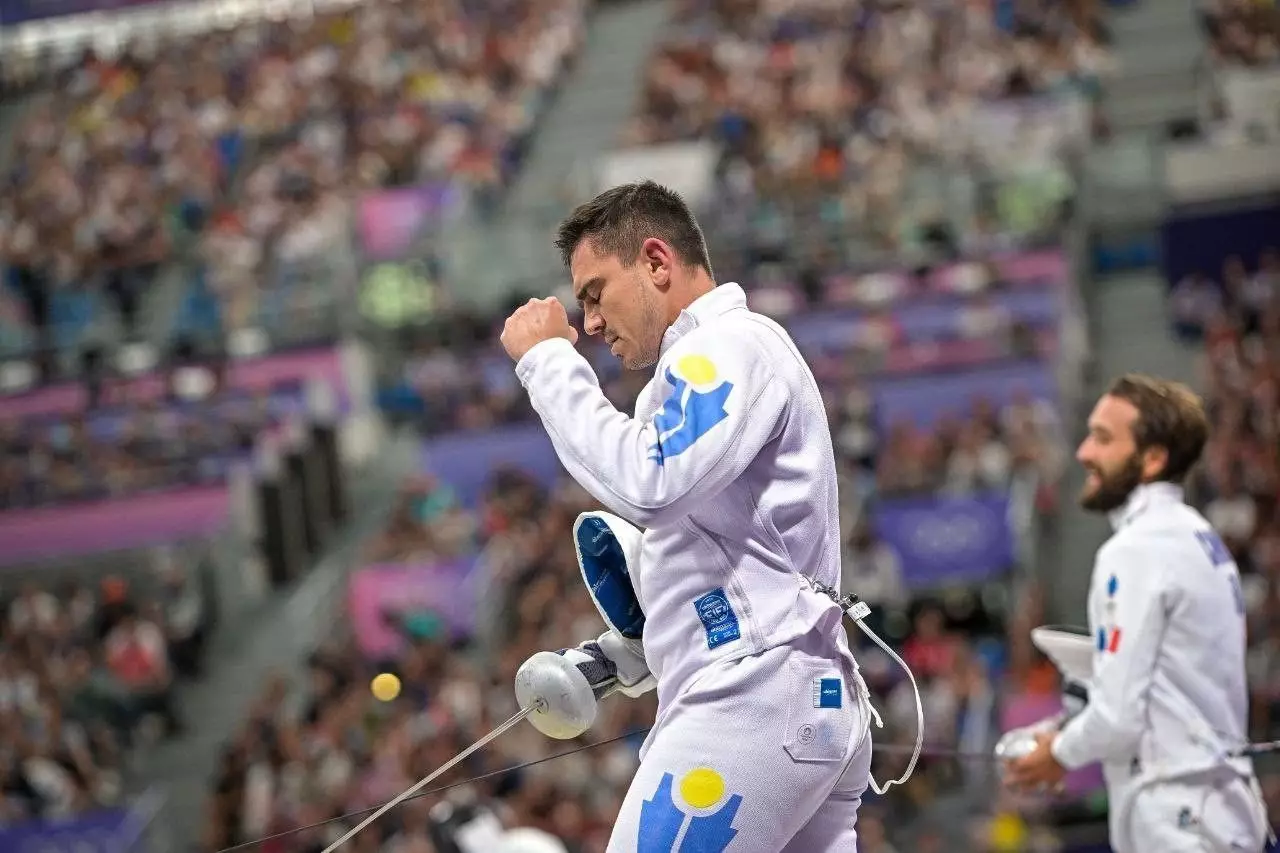 Казахстанский шпажист завершил этап Кубка мира на десятой позиции