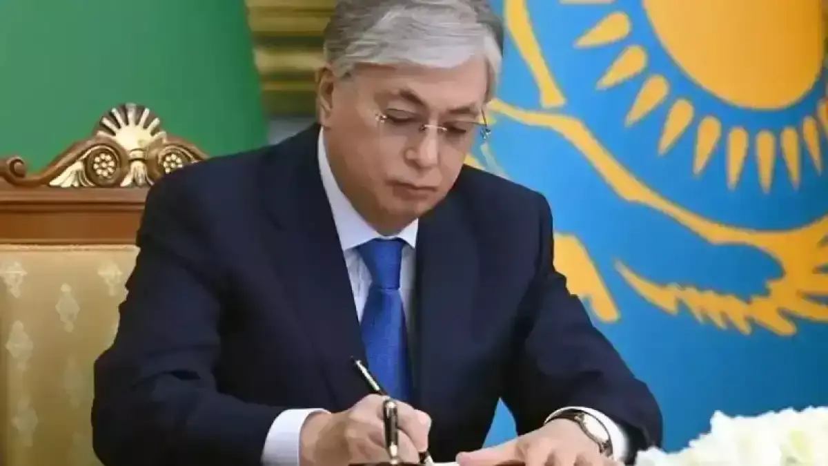 Тоқаев 2026–2028 жылдарға арналған республикалық бюджетті бекітті