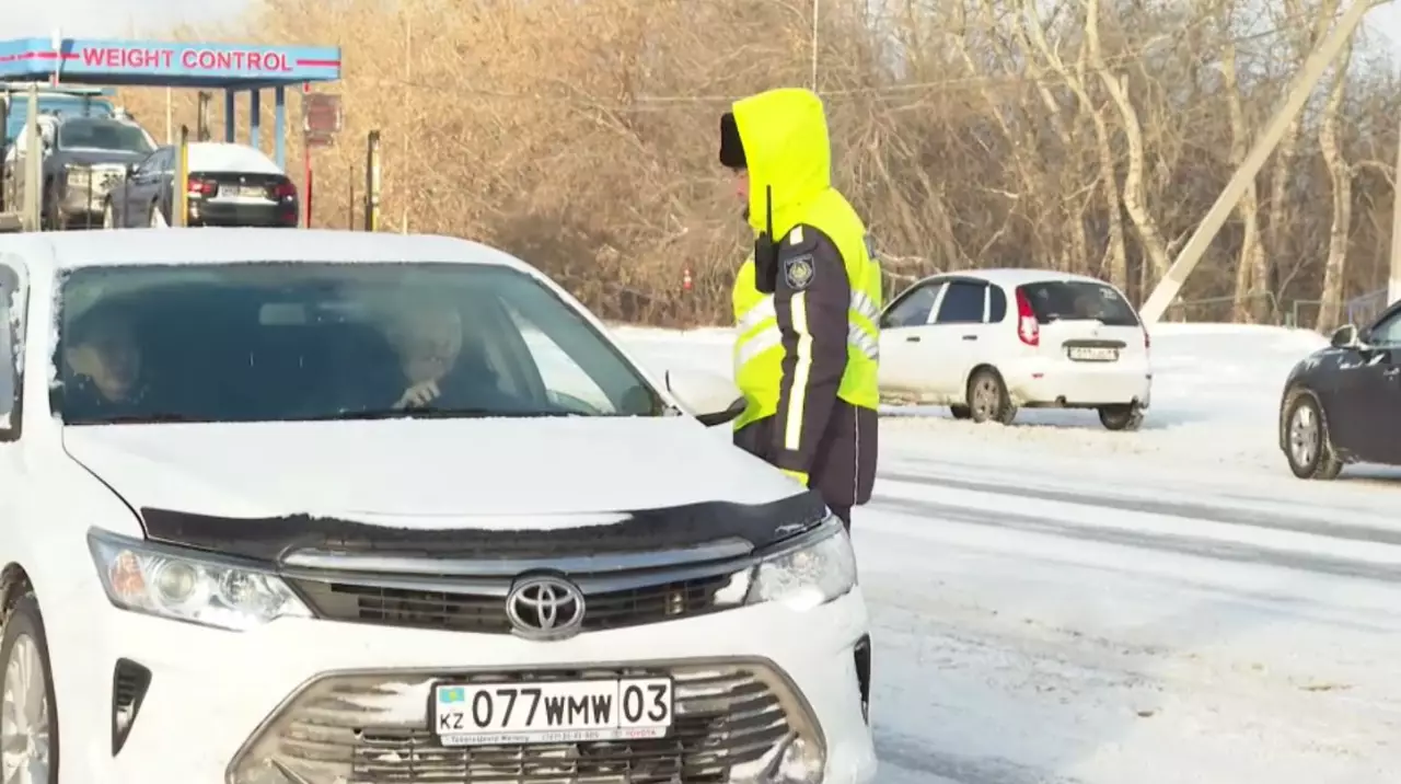 Бірқатар өңірде республикалық маңызы бар жол жабылды