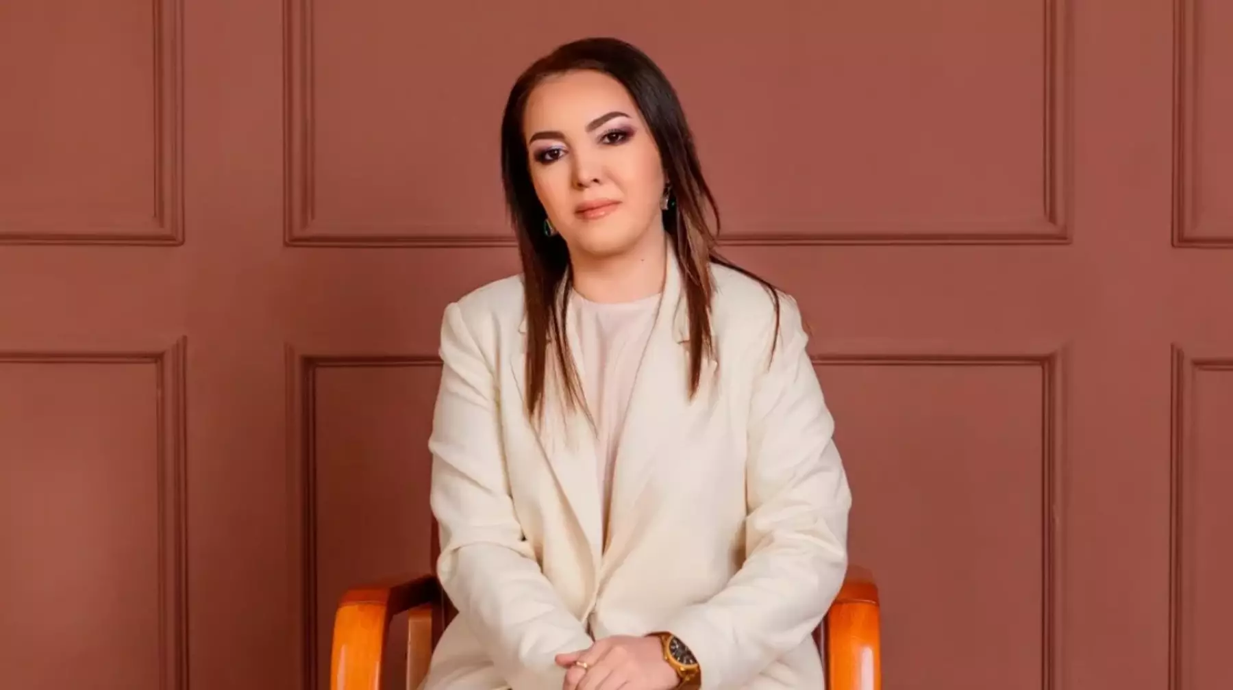 “Тұсауымды Салтанат Байқошқарова кесті” - Жұлдыз Дүйсенбиева ел естімеген естелігін айтты (ВИДЕО)