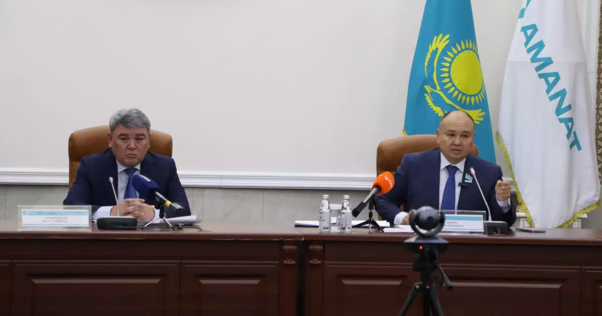   «AMANAT»: Солтүстік Қазақстан облысында сайлауалды бағдарламаның орындалу барысы талқыланды   