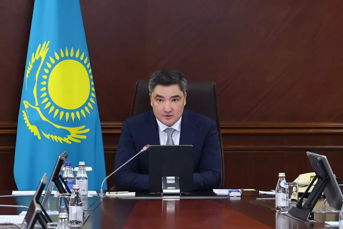 Бектенов настаивает на водосберегающих технологиях и диверсификации посевов на юге