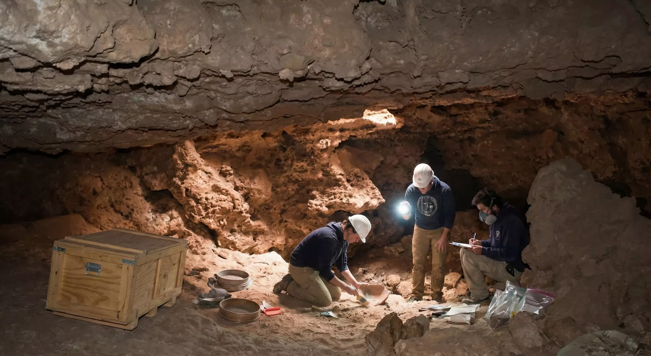 Арабияны 100 мың жыл бұрын кімдер мекендеген?