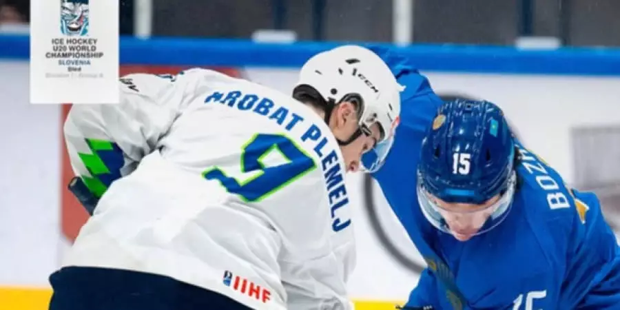 Хоккейден жастар арасындағы ӘЧ: Қазақстан алғашқы жеңісіне қол жеткізді