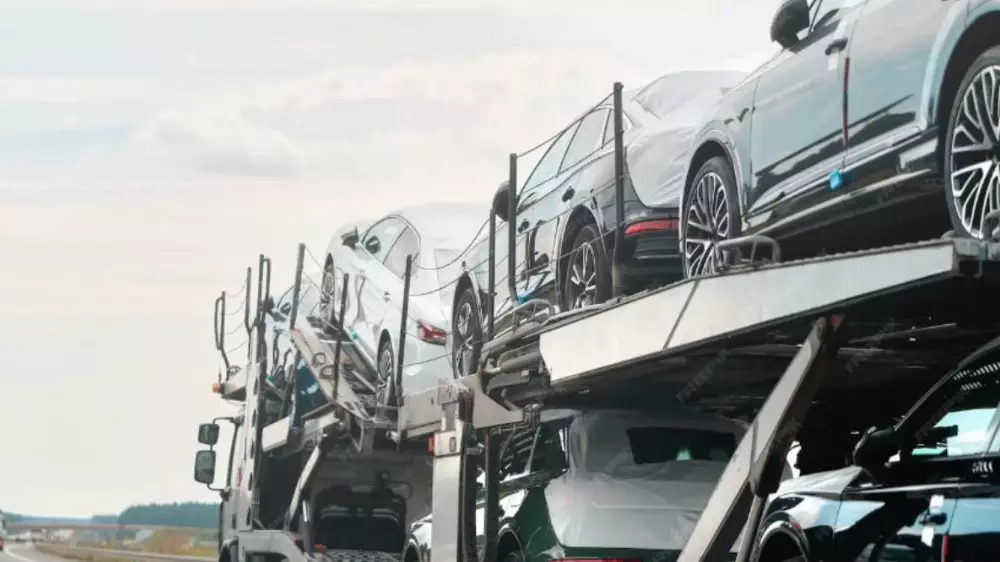 Келер жылдан бастап шетелден әкелінген көліктердің бағасы қымбаттайды