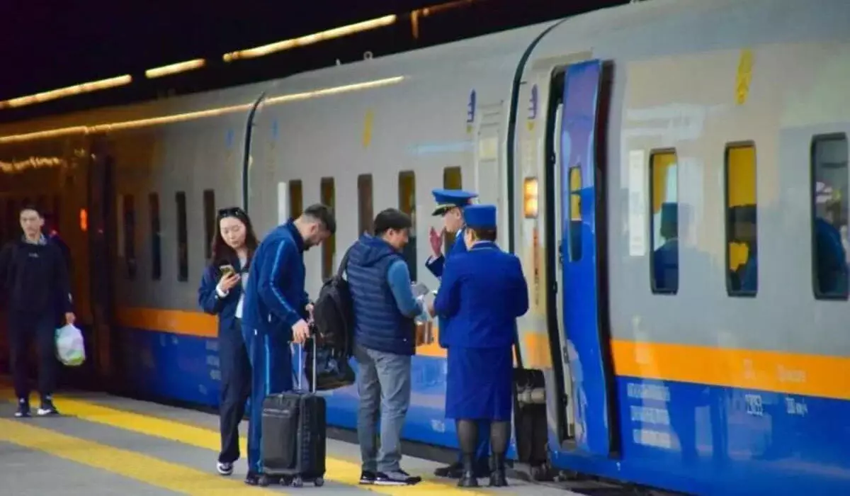 Дополнительные 30 тысяч ж/д билетов смогут приобрести казахстанцы перед Новым годом