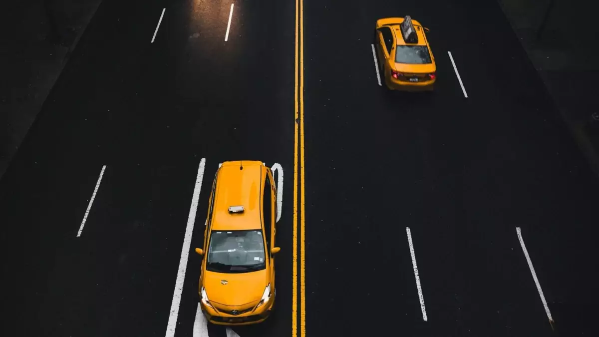 Қазақстанда жүргізушісіз такси және жүк көліктеріне арналған инфрақұрылым әзірленіп жатыр