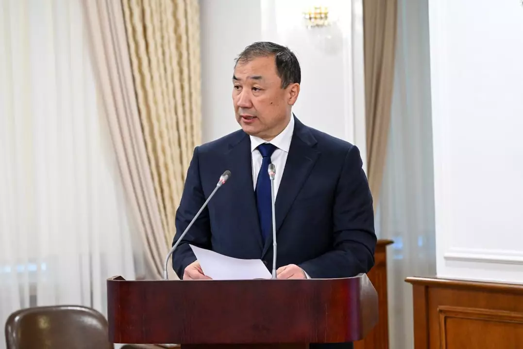 Практически все новые дороги в Казахстане уже при запуске перегружены - Минтранспорта