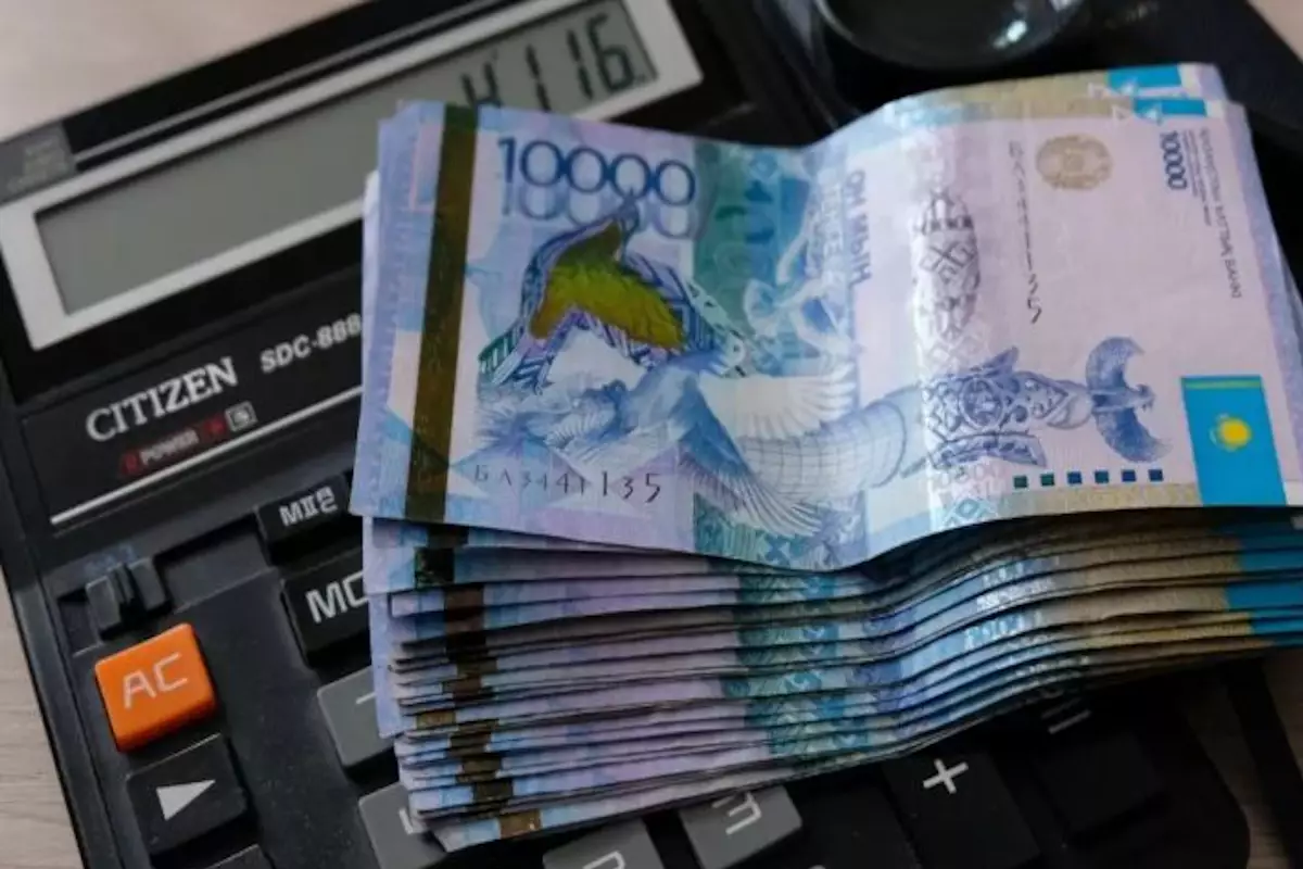 Штрафы подорожают: какие новые расходы ждут казахстанцев в 2026 году