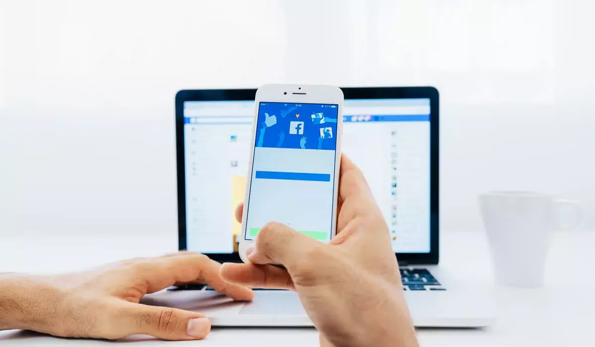 Казахстанца оштрафовали на 495 тысяч за скриншоты переписки в Facebook