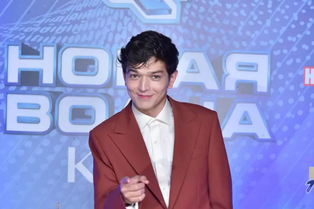 В Казахстане добиваются возврата денег за несостоявшийся концерт Акмаля