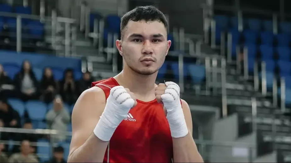 "Вырвал победу..." Что сказал "скандальный победитель" о бое с казахстанцем на ЧМ по боксу