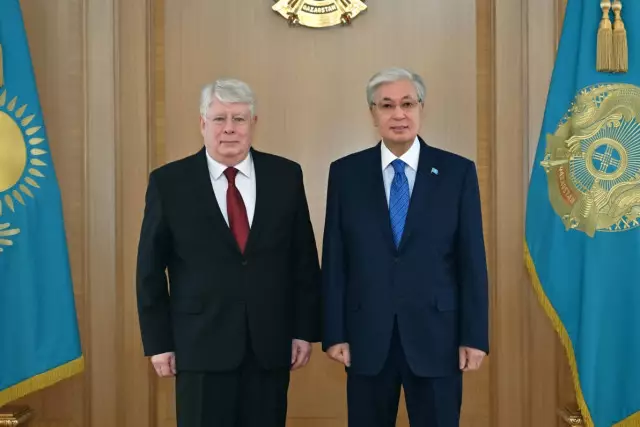 Президент Қасым-Жомарт Тоқаев Ресейдің Қазақстандағы елшісі Алексей Бородавкинді қабылдады