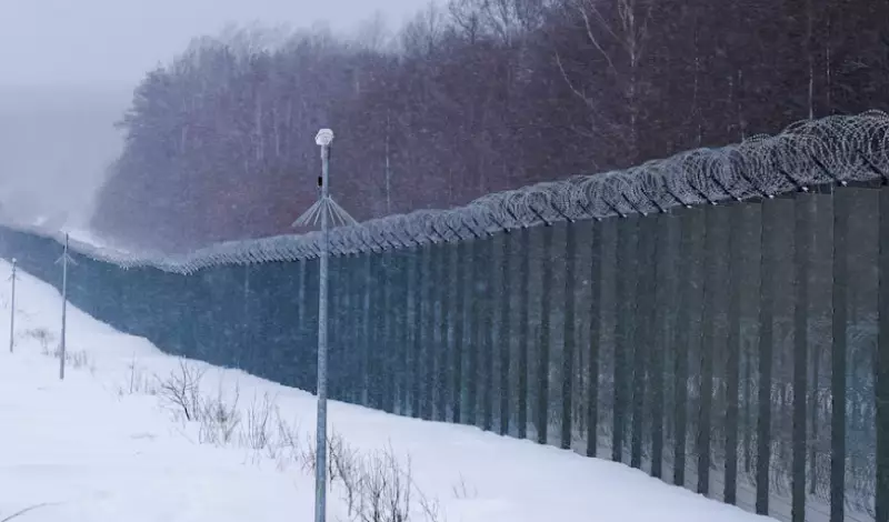 Литва ввела режим ЧС из-за метеозондов из Беларуси