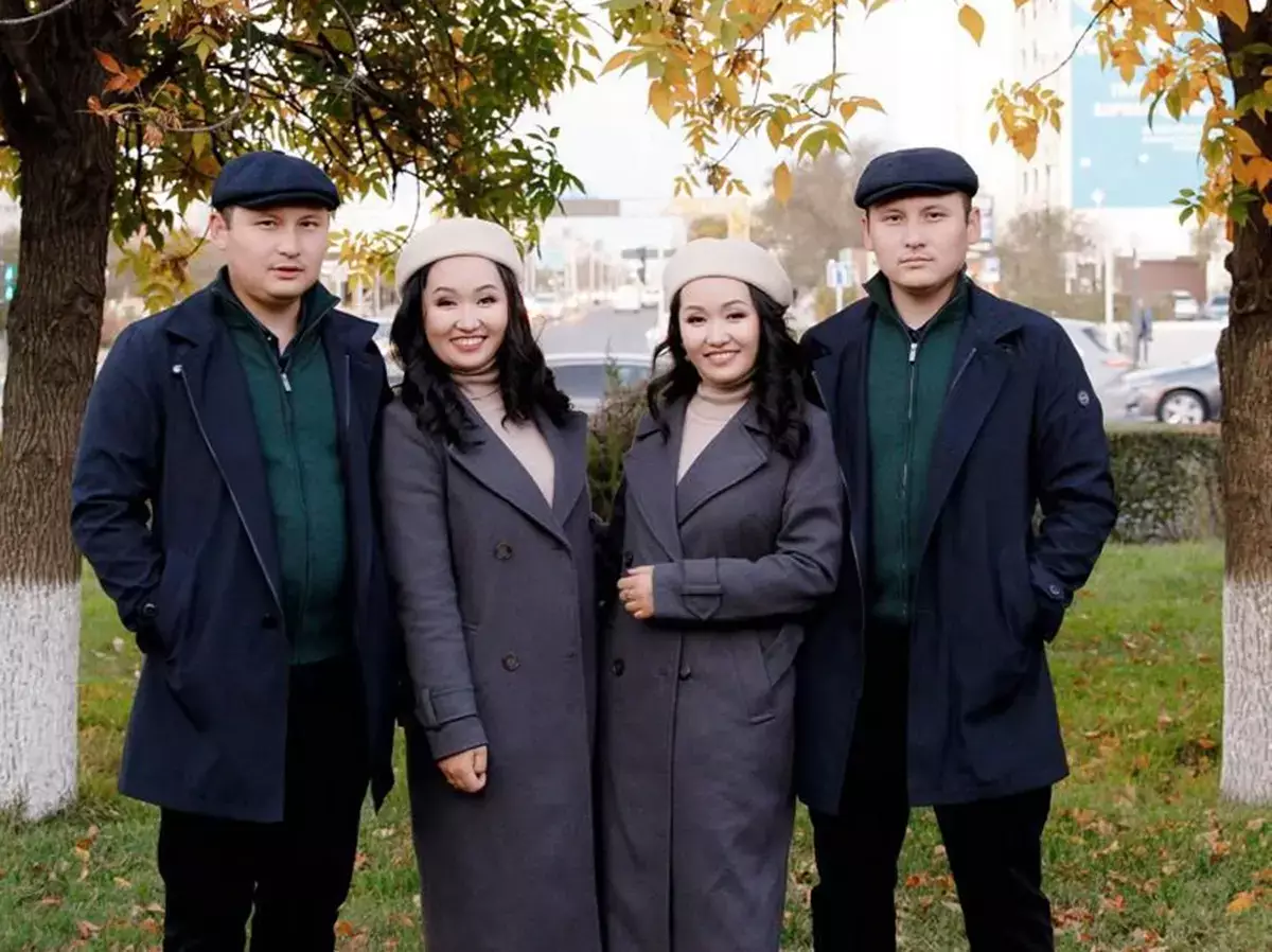 10 лет гармонии и счастья: как живут семейные пары близнецов в Мангистау сейчас - новости на Lada.kz 09.12.2025