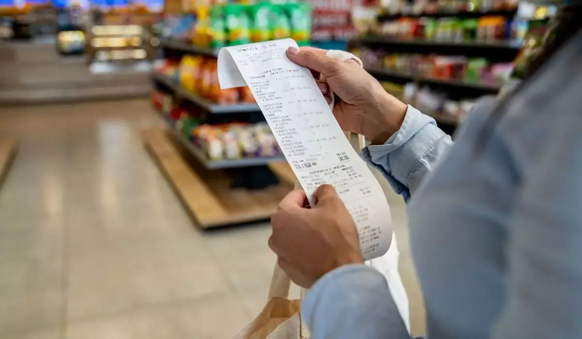 Массовое завышение предпринимателями цен на продукты выявили в Акмолинской области