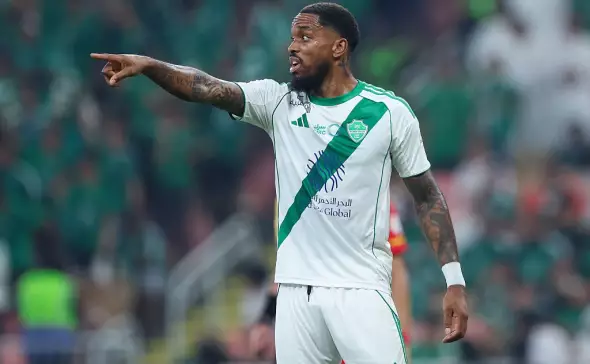 Футболиста сборной Англии арестовали в Лондоне за удар фаната головой