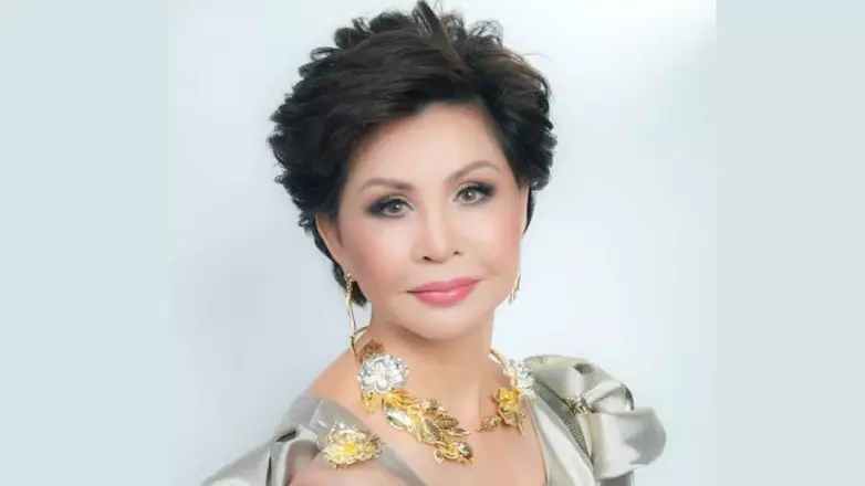 “Сахнамен қоштасуым мүмкін”: Роза Рымбаева тосын мәлімдеме жасады (ВИДЕО)