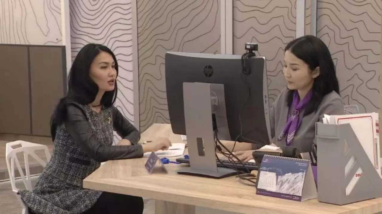 Казахстанцы больше не смогут оформлять несколько кредитов одновременно