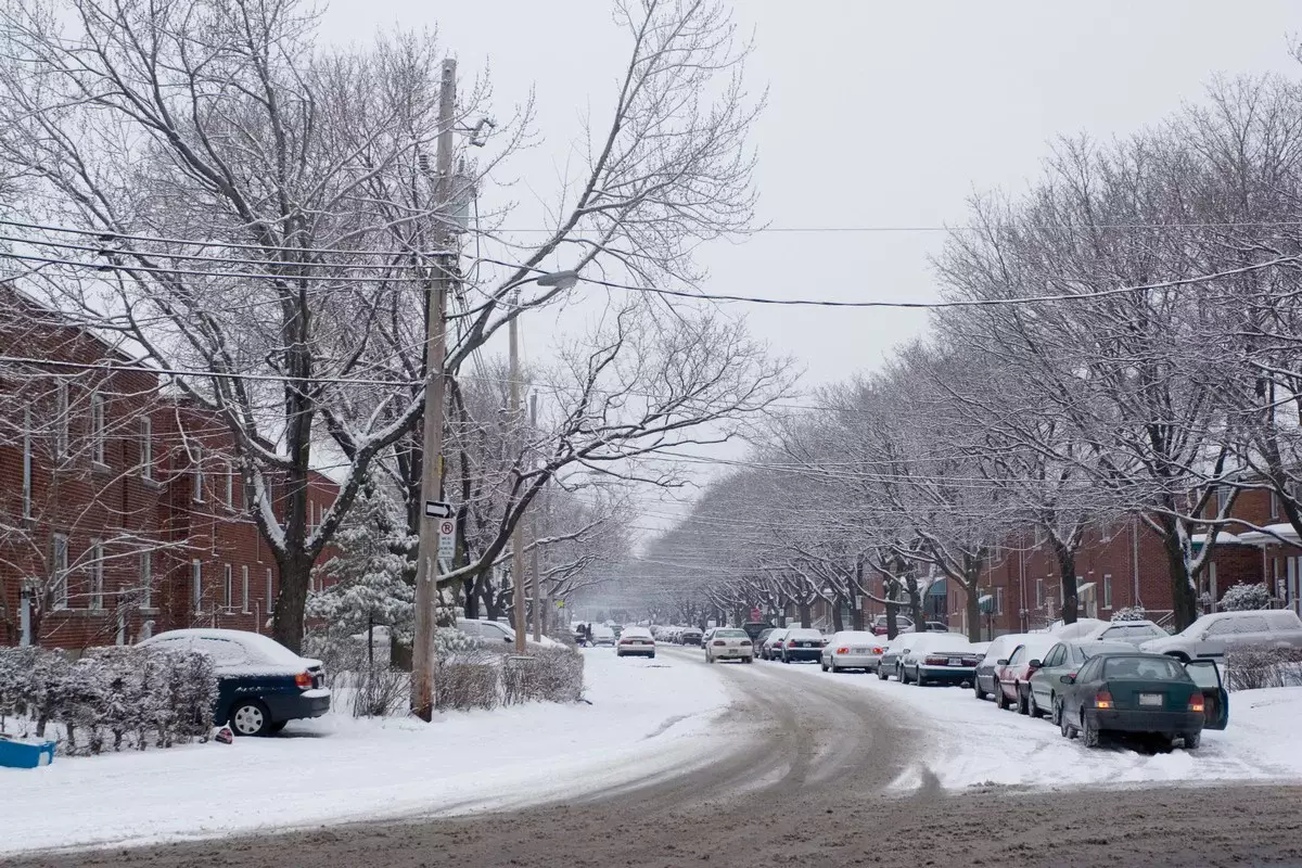 Снегопады в Казахстане: штормовое предупреждение объявили на 10 декабря