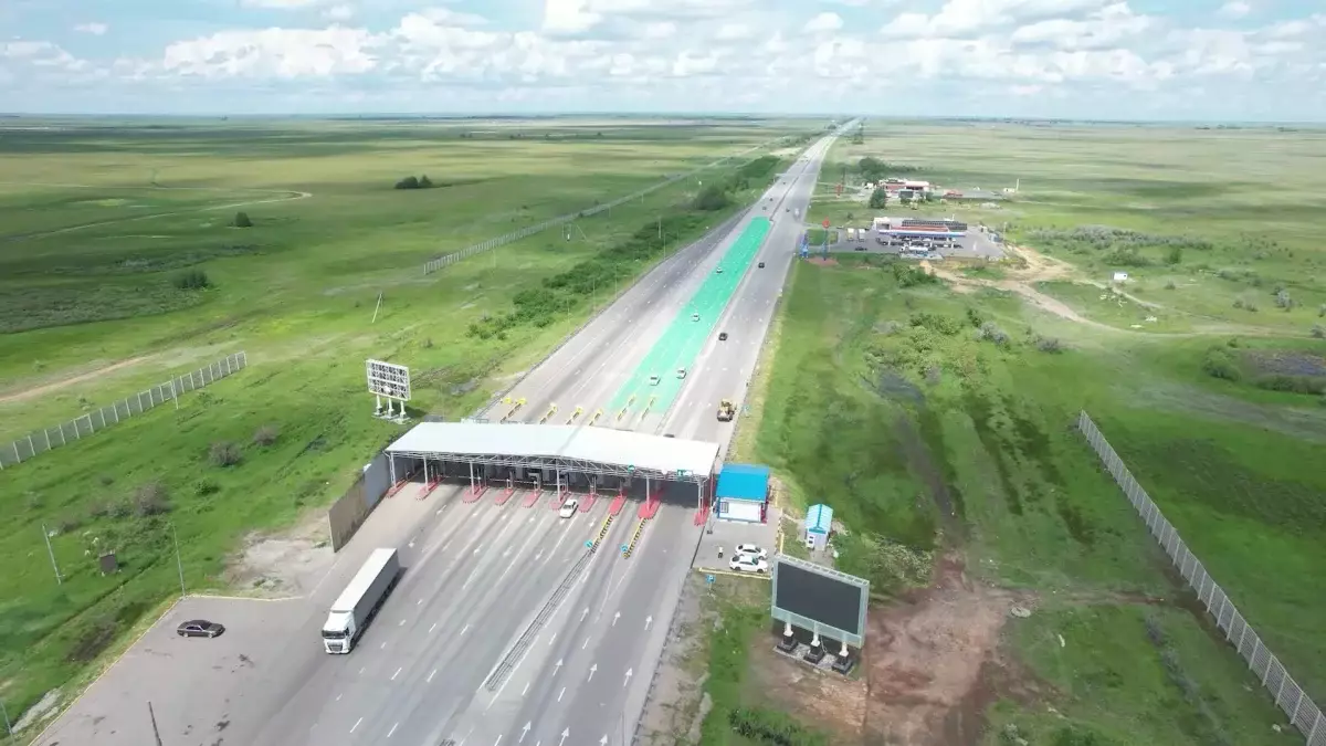 Биыл ақылы жолдардан 79 миллиард теңге түскен