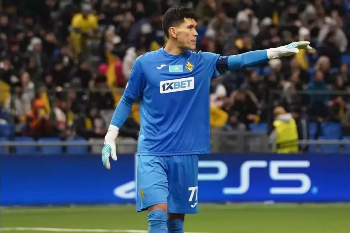 Тарихта алғаш рет қазақ қақпашысы Чемпиондар лигасының үздік ойыншысы атанды