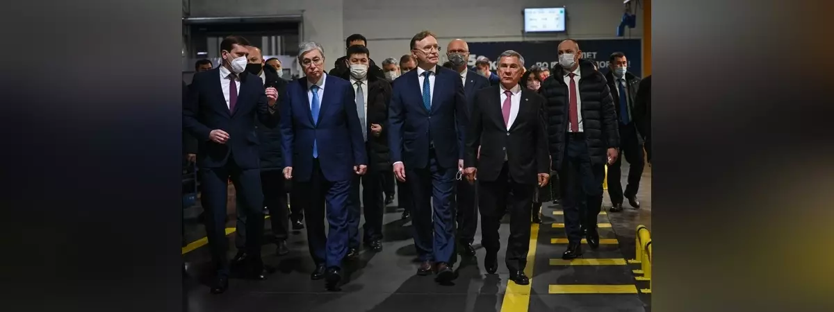 Президент Казахстана поздравил Сергея Когогина с получением государственной награды.