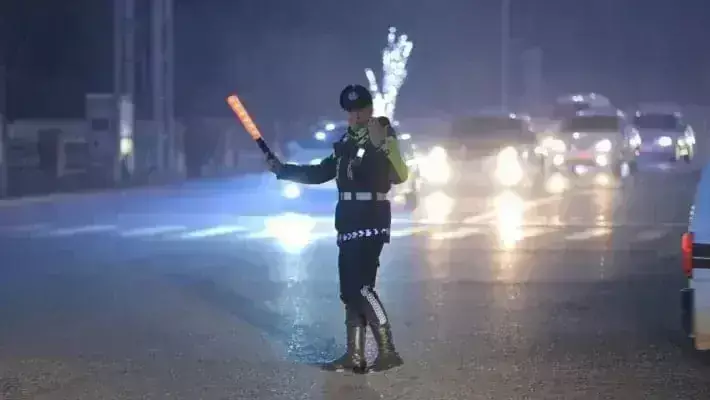 Пешеход погиб в Ташкенте после двойного наезда автобуса и кроссовера