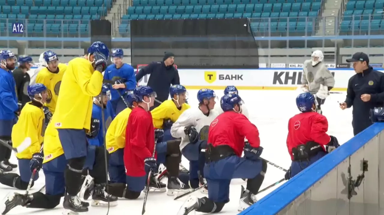 Подготовка к международному турниру по хоккею проходит в столице
