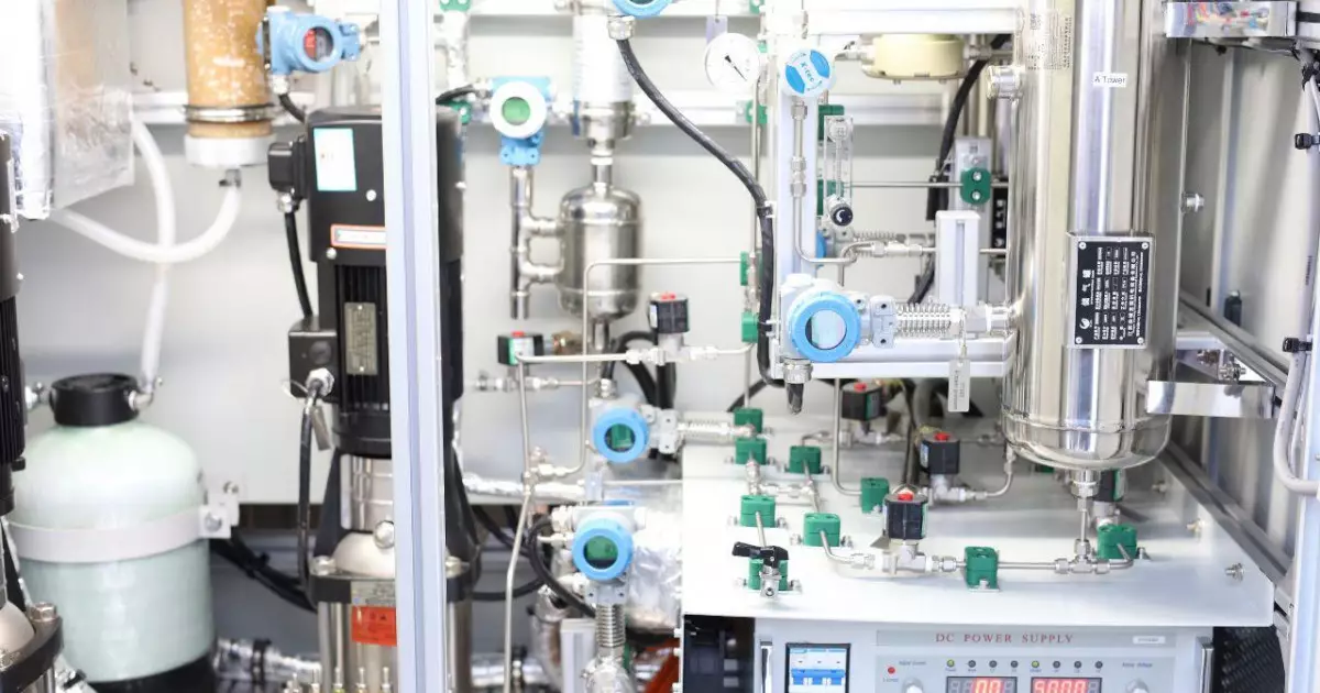   Қазақстанда «жасыл сутегі» өндіретін алғашқы отандық қондырғы іске қосылды   