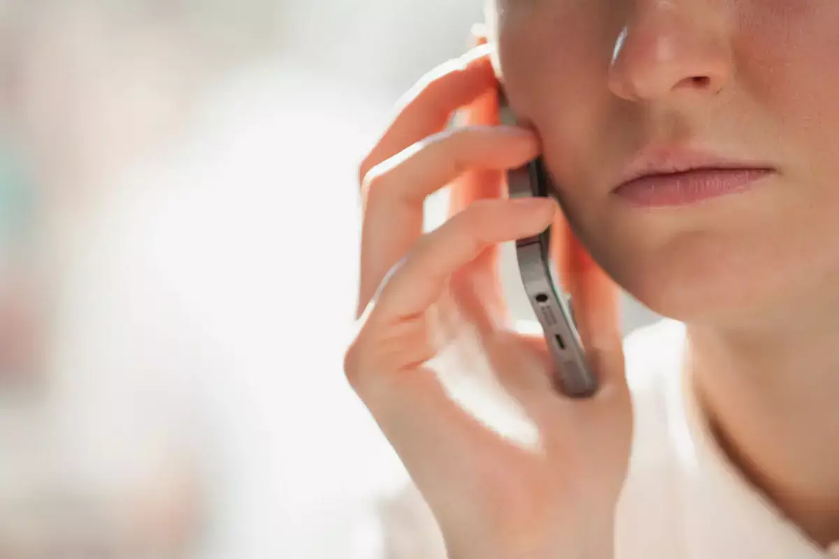 Неожиданный поворот: Путин анонсировал запрет звонков из "недружественных" стран - новости на Lada.kz 10.12.2025