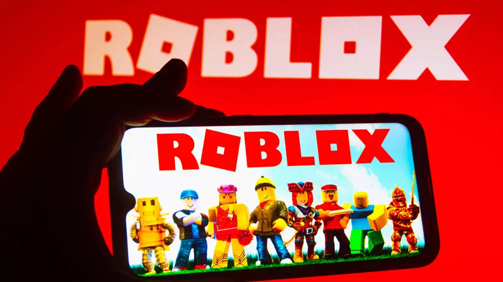 Экс-министр образования: “У моего сына кнопочный телефон“