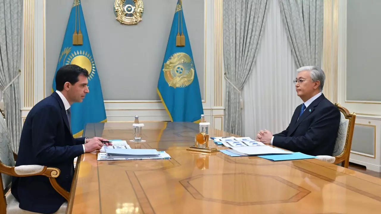 Тоқаев "Qarmet" АҚ директорлар кеңесінің төрағасы Андрей Лаврентьевті қабылдады