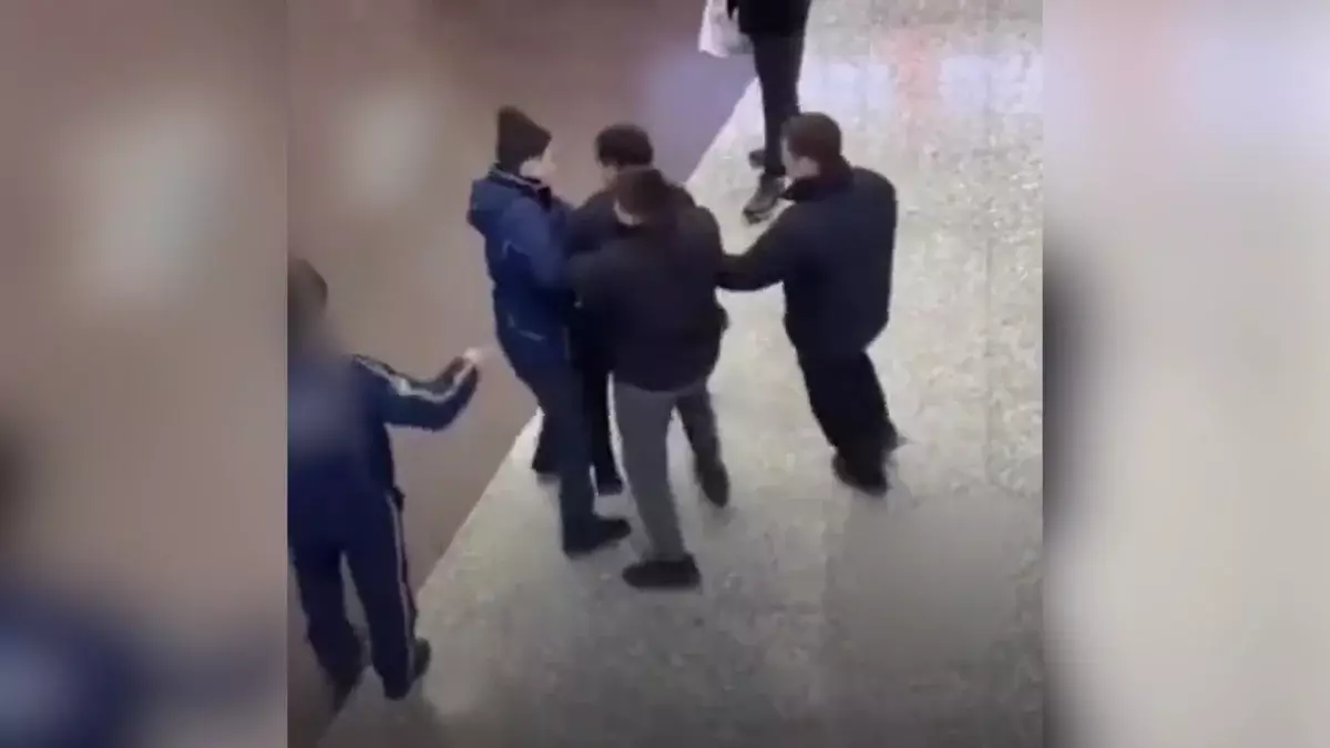 Әскери комиссариатқа күштеп жеткізілген жігіт үйіне жіберілді