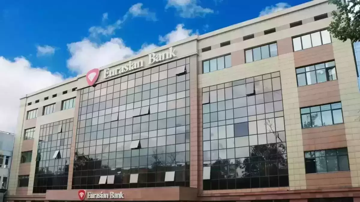 Битва акционеров ЕФК продолжается: Шодиевы и Ибрагимов не отступают