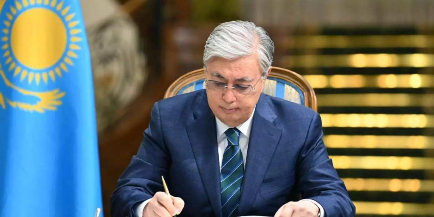 Мемлекеттік органдарға жаңа мораторий жарияланды: Тоқаев жарлыққа қол қойды