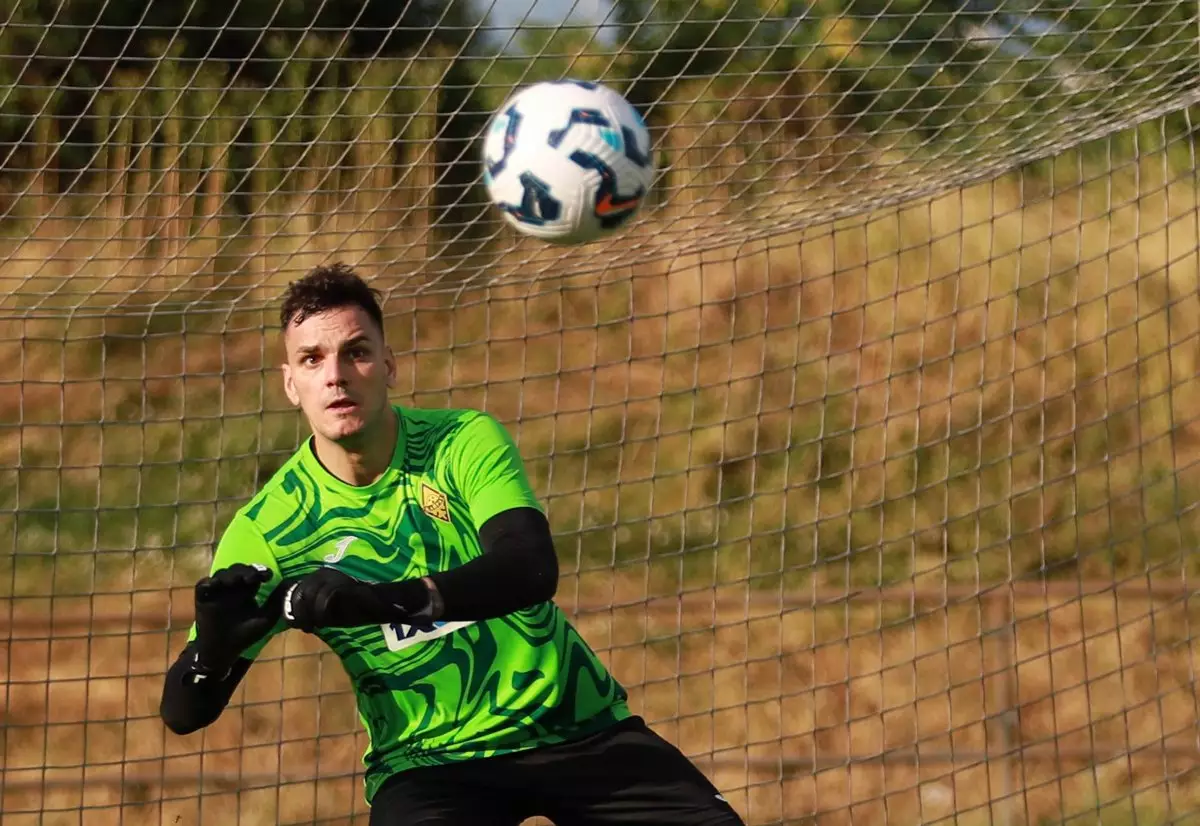 Александр Заруцкий покинул «Кайрат» и выбрал топ-клуб КПЛ