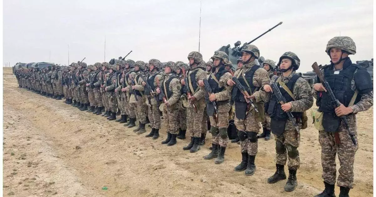  Әскерде `дедовщина` жоқ! Мен оны ашық мәлімдей аламын – министрдің орынбасары 