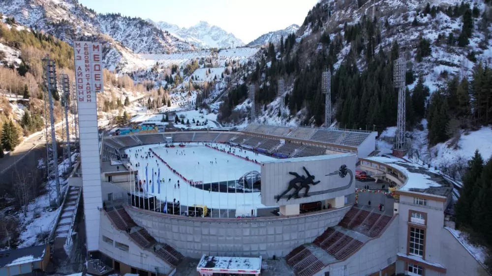 Алматыда аңызға айналған мұз айдыны жаңғыртылып жатыр