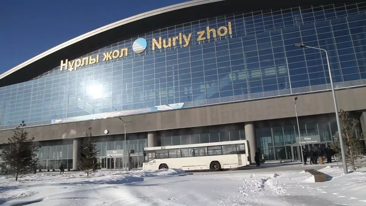 Астанадағы «Нұрлы жол» теміржол вокзалында жас жігітті пышақтап кетті