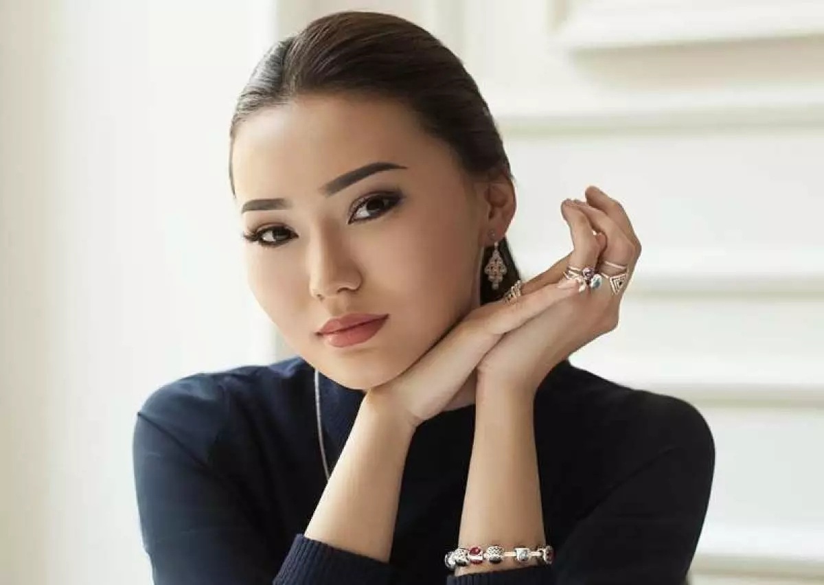 «Біз үшін өте қымбат еді»: Айсәуле Бақытбек оқыс жағдайға тап болғанын айтты (ФОТО)