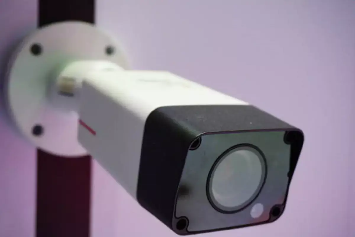 Работники «КЖСА» возмутились установкой видеокамер на рабочих местах - новости на Lada.kz 10.12.2025