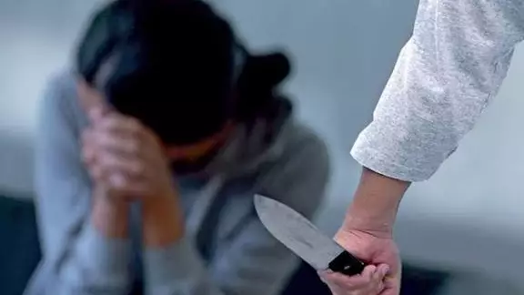 “Әйелін көршісімен ішімдік ішкені үшін, пышақтап тастаған” - Ақтөбедегі жанжал туралы жаға ұстатарлық ақпарат анықталды