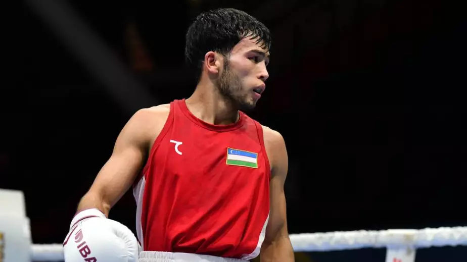 Узбекистан понес первую потерю в 1/4 финала ЧМ-2025  по боксу