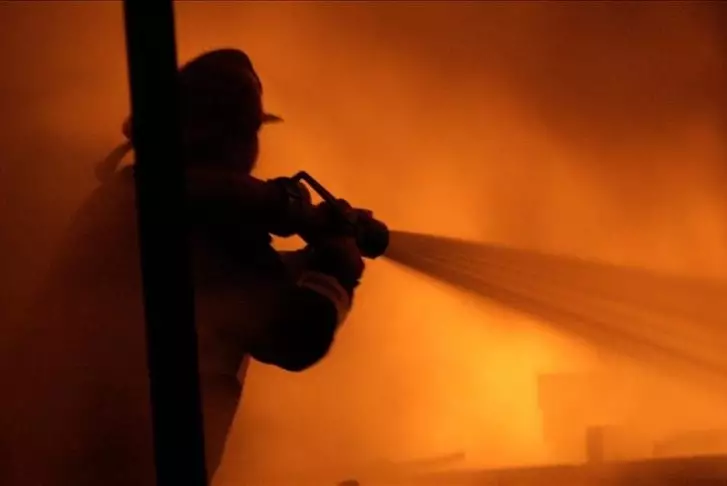 Жертвами пожара в жилом доме на юге Китая стали 12 человек