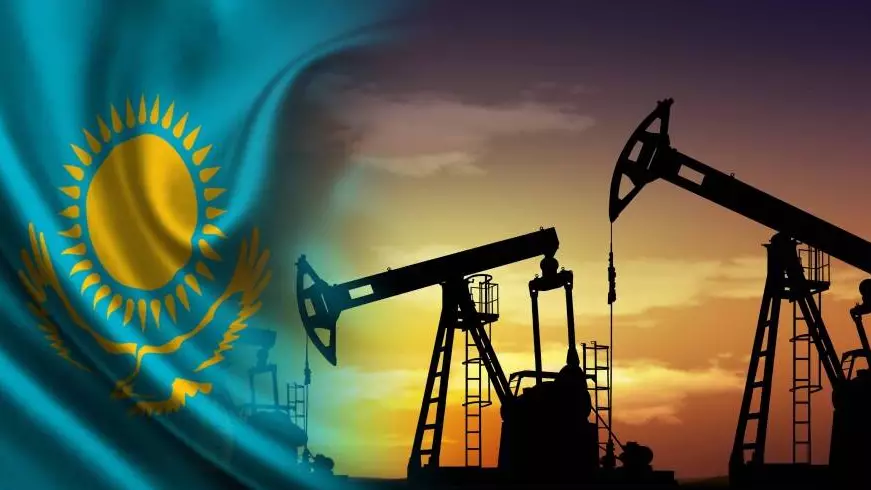 Мұнай бағасы төмендеуде: Бұл Қазақстан экономикасына қалай әсер етеді?