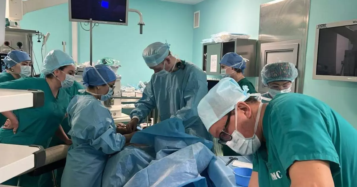  Дәрігерлер феталдық хирургияның арқасында құрсақтағы 105 сәбидің өмірін сақтап қалды 